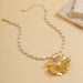 Fashion Metal Large Flower Necklace Women's Retro Pearl Necklace