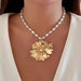 Fashion Metal Large Flower Necklace Women's Retro Pearl Necklace