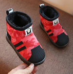 Kids Winter Snow Boots for Boys Girls Fashionable Plush Warm Ankle Martin Boots in Black Red