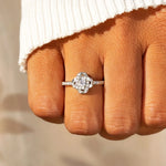Women's 925 Sterling Silver Ring Inlaid with Sparkling Zircon Stones