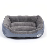 Soft and Cozy Fleece Pet Bed – Waterproof Bottom for All Pet Sizes