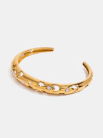 Stainless Steel Bracelet for Women – Inlaid Rhinestones & Cutout Design