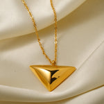 Simple Triangle Pendant Necklace – Minimalist Jewelry for Everyday Elegance