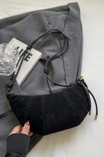 Suede Shoulder Bag with PU Leather Strap – Sleek and Minimal Design