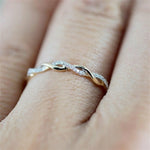 Twist Classical Cubic Zirconia Wedding Engagement Ring Woman Fashion Jewelry