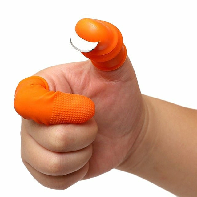 Silicone thumb knife and matching finger protector worn on hand